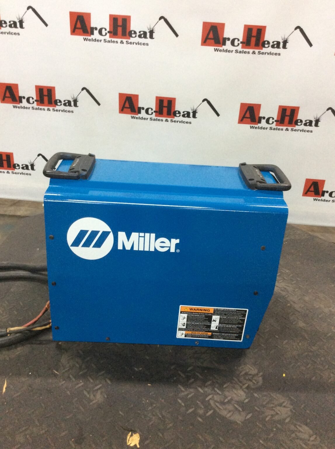 Miller XMT 350 CC-CV Multiprocess Welder 907161