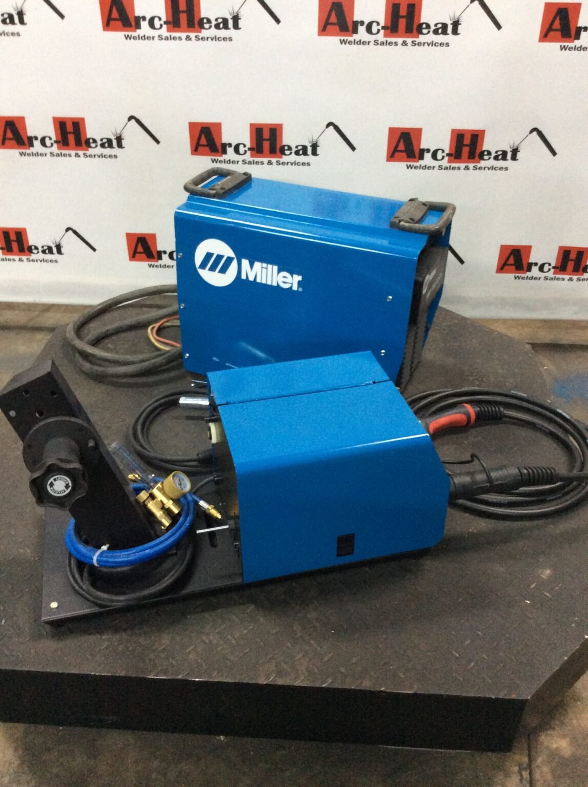 Miller XMT 350 CC/CV Multiprocess Welder 907161 - Image 6